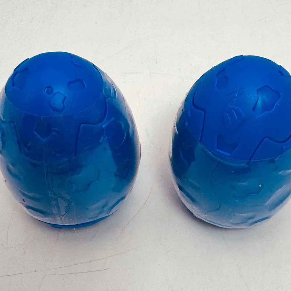 Set of 2 Blue‎ Mystery Surprise Eggs Textured Shell Toy Sealed New